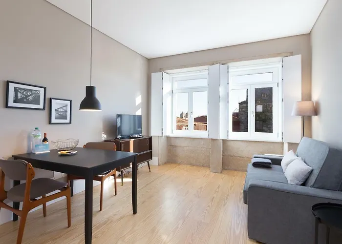 And Clerigos Views By Hosts Apartment *