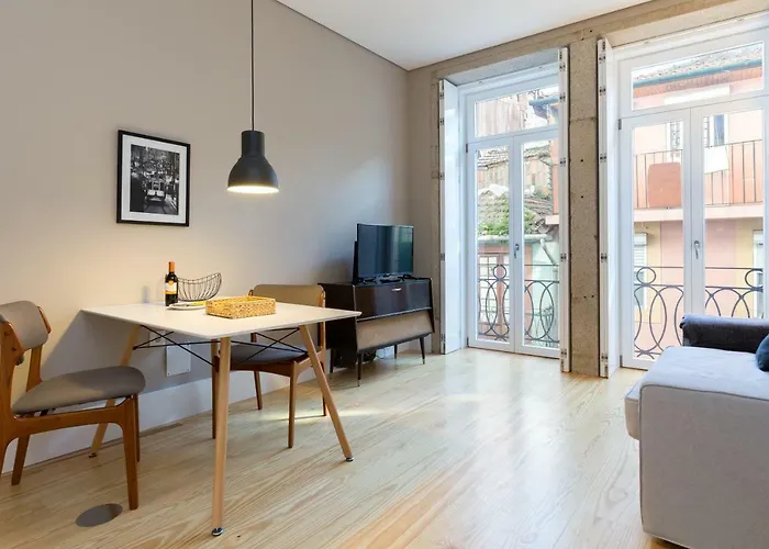 Porto&clérigos Views By Hosts Oporto