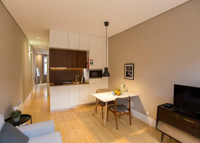 And Clerigos Views By Hosts Porto