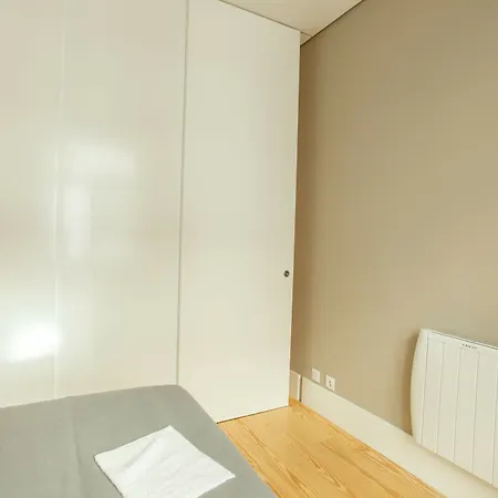 And Clerigos Views By Hosts *