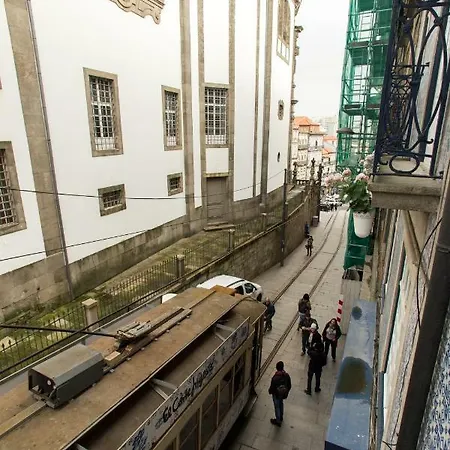 And Clerigos Views By Hosts Apartment *