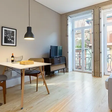 And Clerigos Views By Hosts Porto